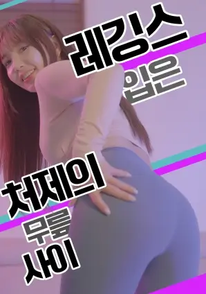 年度片单专题配图，放映厅里亮起的银幕